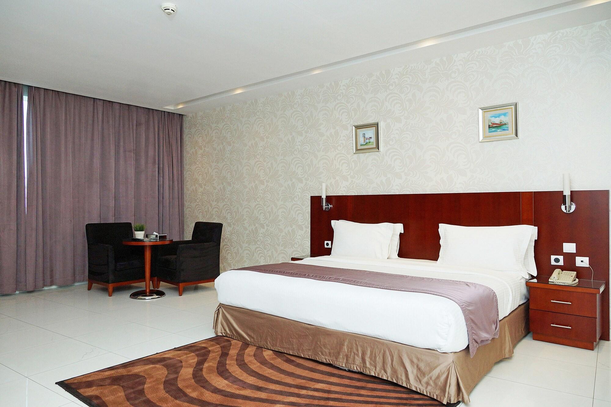 Grand Mayral Hotel Al-Chubar Zewnętrze zdjęcie