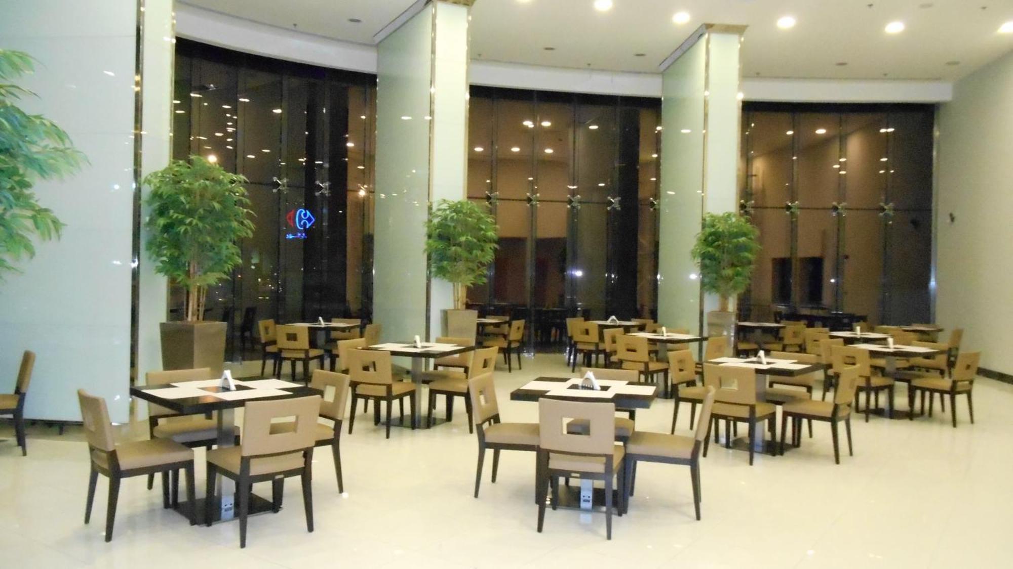 Grand Mayral Hotel Al-Chubar Zewnętrze zdjęcie