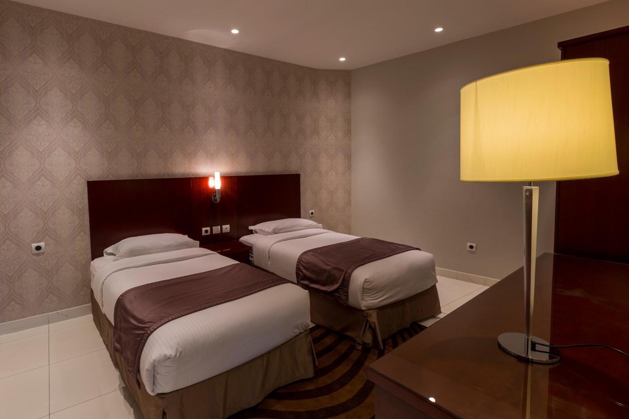Grand Mayral Hotel Al-Chubar Zewnętrze zdjęcie